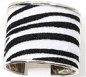 Caiyao Exaggerated Zebra Leopard Print Open Cuff Bracelet Adjustable Wide Gold Silver Leopard Animal Print Cuff Bangle Bracelets Vintage Wide Geometric Wrap Bracelet for Women Party Jewelry Gifts