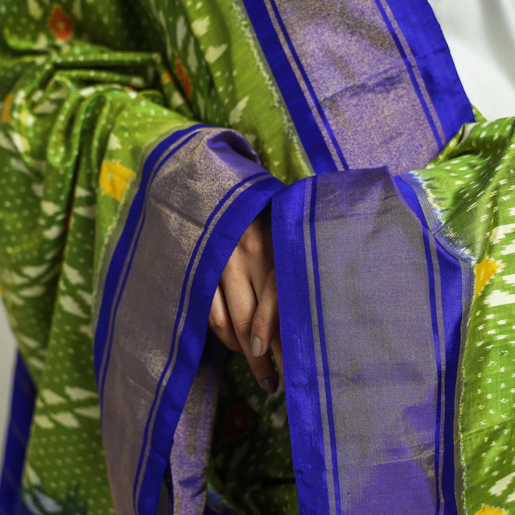 Green - Handwoven Pochampally Ikat Pure Mulberry Silk Dupatta with Zari Border